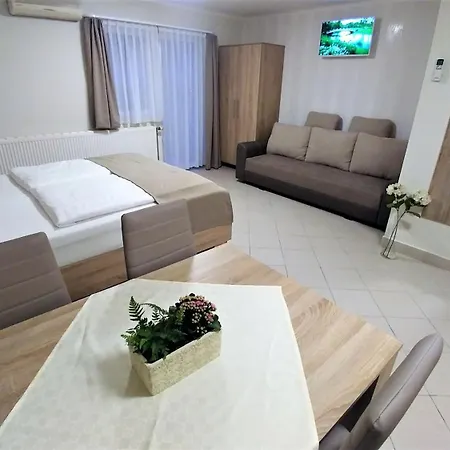 Kék Mediterran Ház *