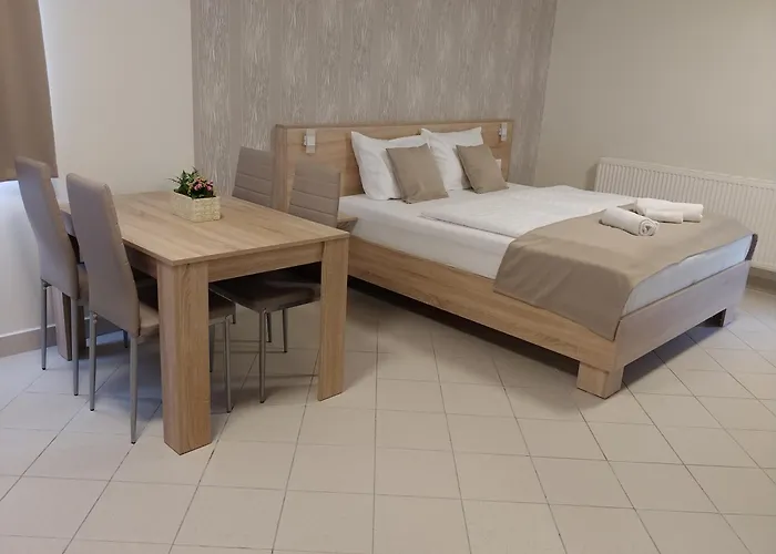 Kek Mediterran Haz Accommodatie bij particulieren Balatonfüred